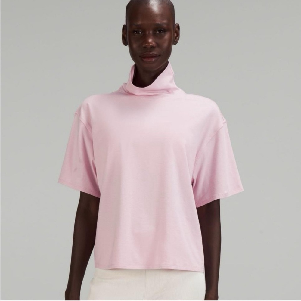 Lululemon Relaxed-Fit Cotton-Blend Turtleneck T-Shirt Pink 10 large